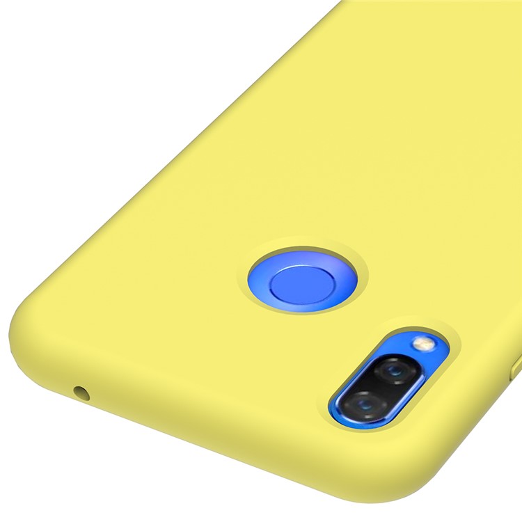 Liquid Silicone Protector Cell Phone Case for Huawei nova 3i / P Smart+ - Yellow-2
