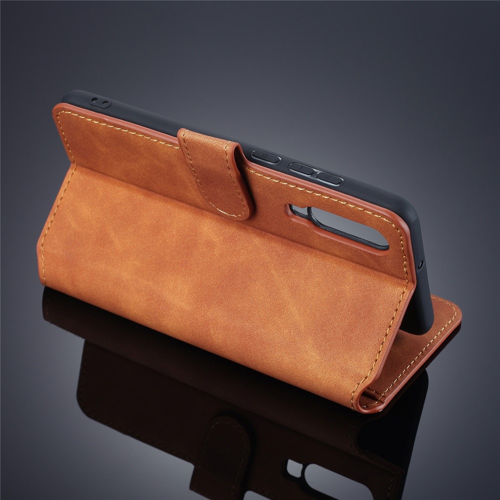 DG.MING Retro Style Leather Wallet Case for Huawei P30 - Brown-6