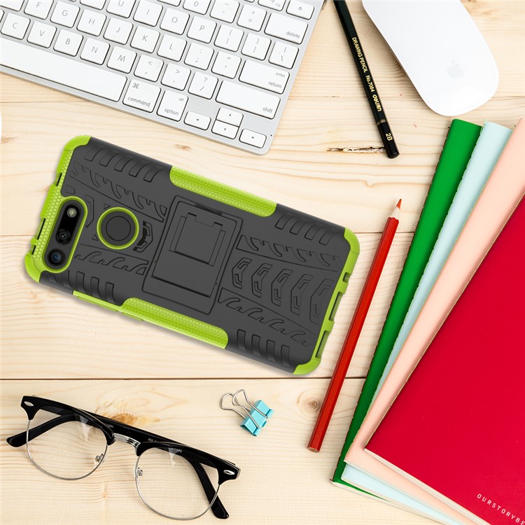 Anti-slip PC + TPU Hybrid Case with Kickstand for Huawei Honor View 20 / V20 - Green-8