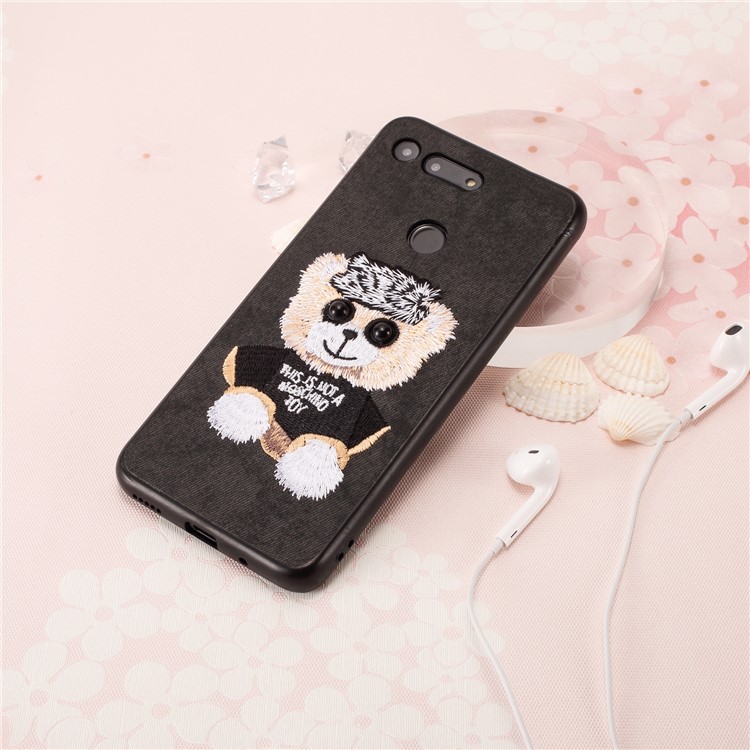 Embroidery Pattern PU Leather Coated TPU Protection Phone Shell for Huawei Honor View 20 / V20 (China) - Black / Bear Pattern-5