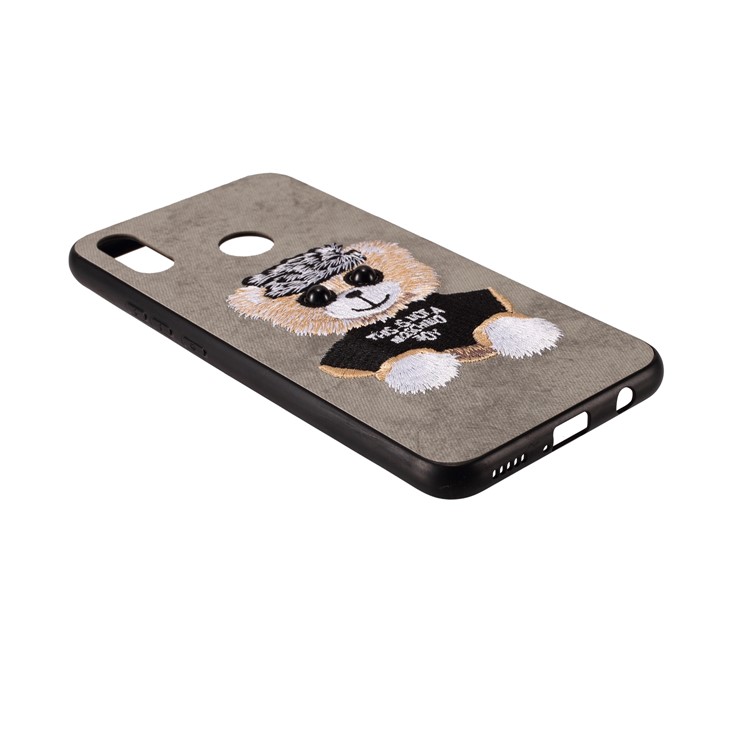Embroidery Pattern PU Leather Coated TPU Protection Phone Shell for Huawei nova 3i / P Smart+ (2018) - Grey / Bear Pattern-3
