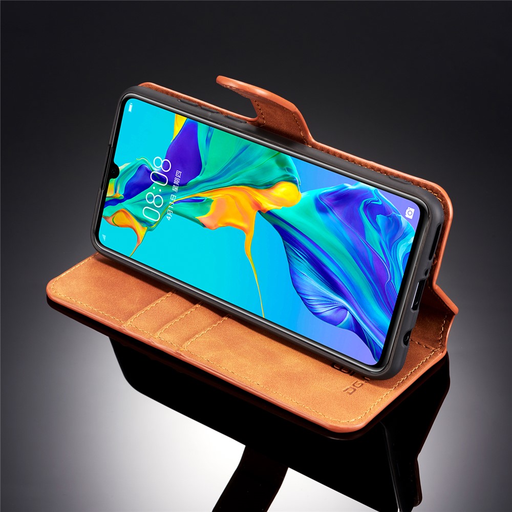 Dg. Ming Retro Style Leather Stand Stand Caso Para Huawei P30 Lite New Edition/P30 Lite/nova 4e - Castanho