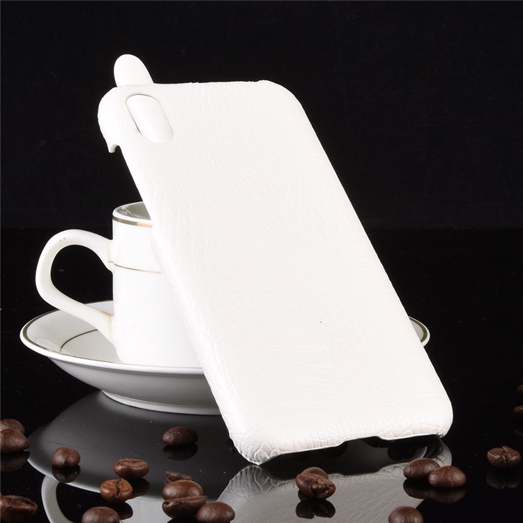 Crocodile Skin PU Leather Coated PC Case for Huawei Y5 (2019) / Honor 8S - White-4