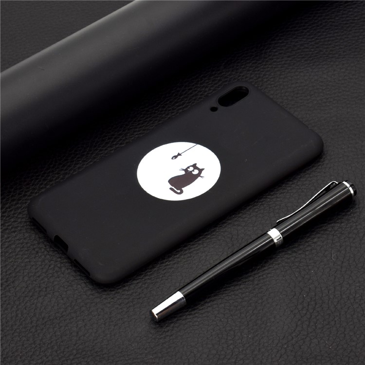 Pattern Printing Matte TPU Phone Shell for Huawei Enjoy 9 - Kitten Eating Fish-6