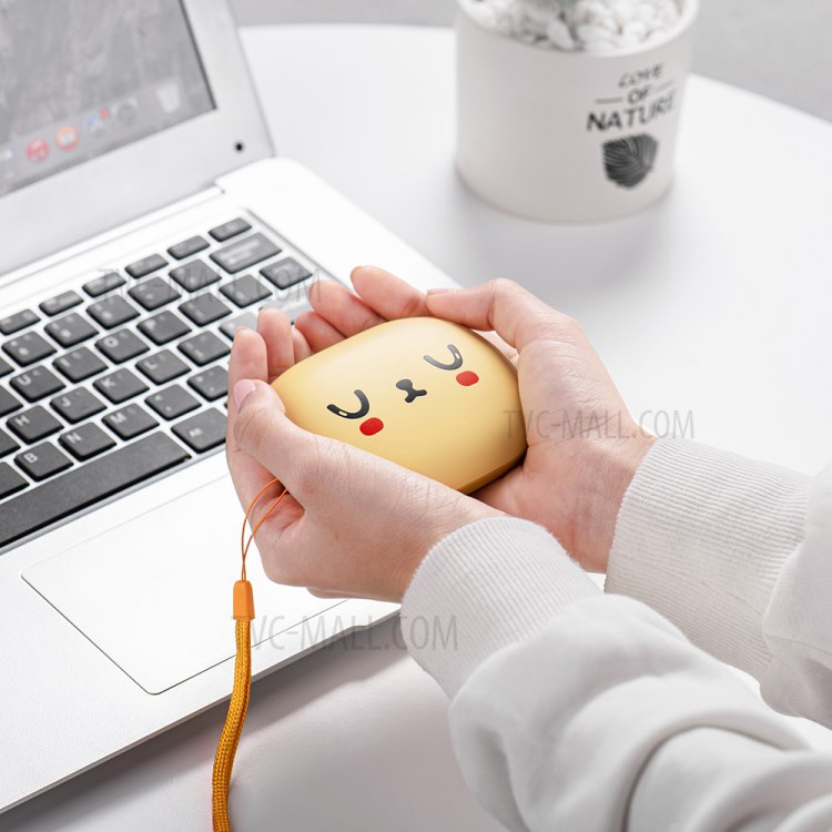 H1 Double Side Warm-up Hand Warmer 2A 6000mAh Power Bank - Yellow-9