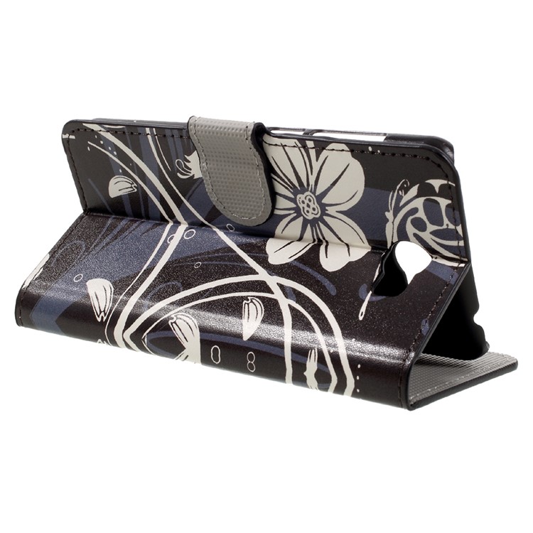 Patterned Wallet Leather Flip Case for Huawei Ascend Y511 - Butterfly Flower-5