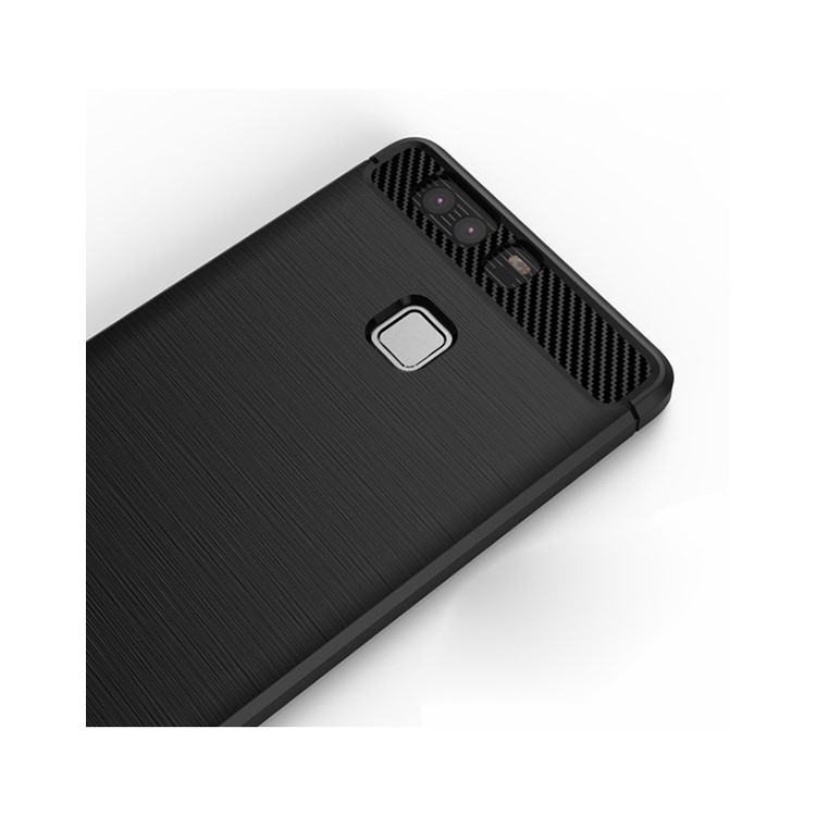 IPAKY TPU trasero cepillado para el caso de Huawei P9 con fibra de carbono decorado - Negro-3