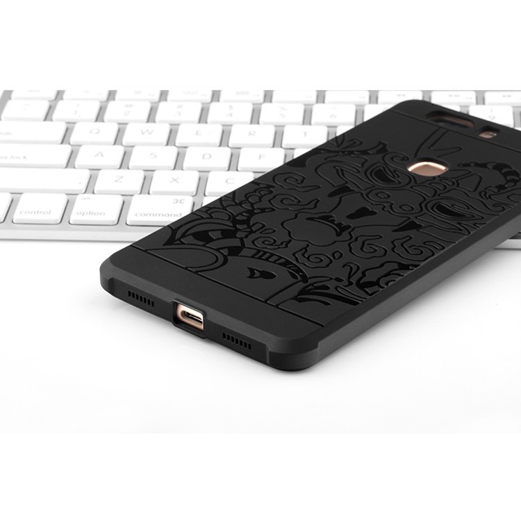 Auspicious Dragon Pattern Drop-proof Imprint TPU Cover for Huawei Honor V8 - Black-5