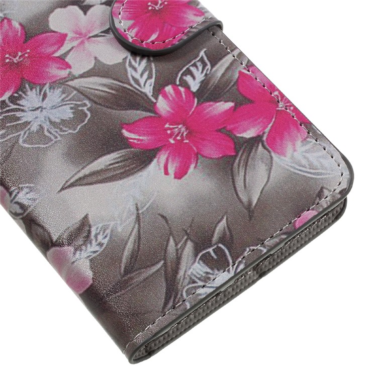 Patterned Wallet Cell Phone Case Flip Leather for Huawei Mate 9 - Red Blooming Flowers-7