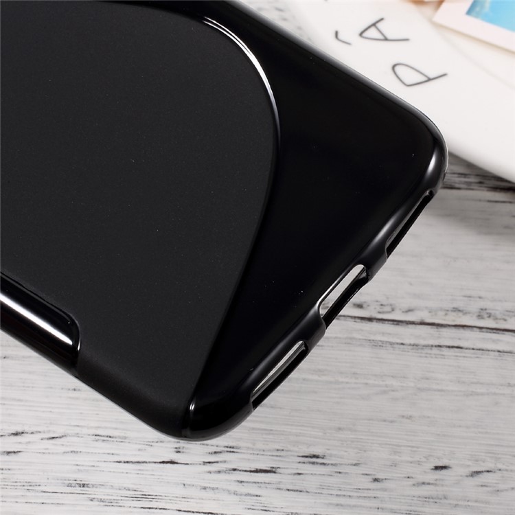 S-Shape TPU Cell Phone Cover for Huawei P8 Lite (2017) / Honor 8 Lite - Black-6
