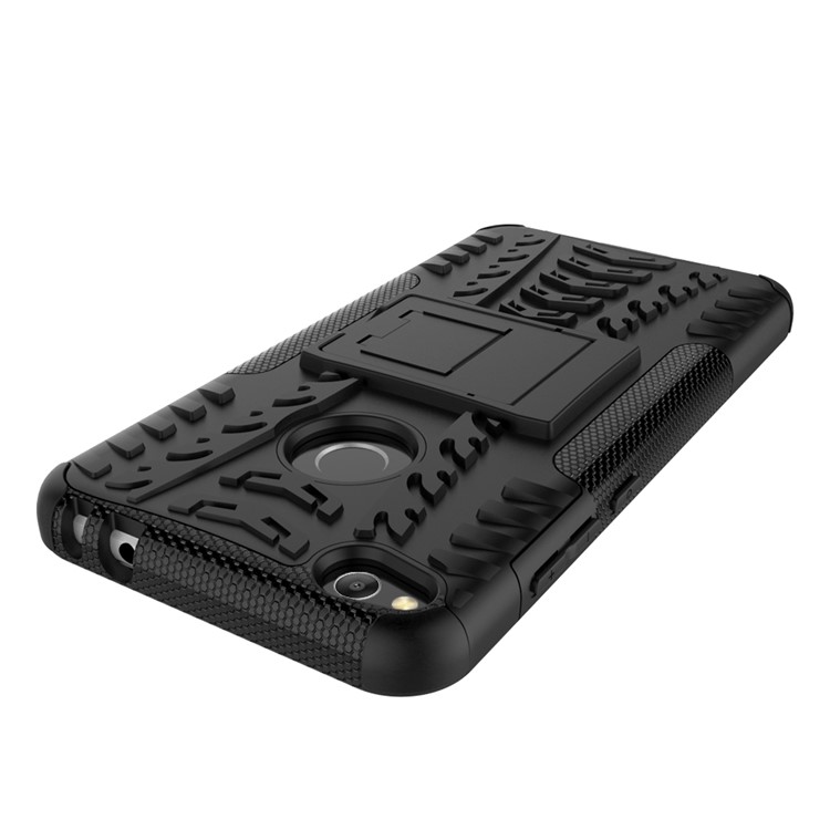 Kickstand PC TPU Híbrido Teléfono Patrón de Neumáticos Cool Tire Para Huawei P8 Lite (2017) / Honor 8 Lite - Negro