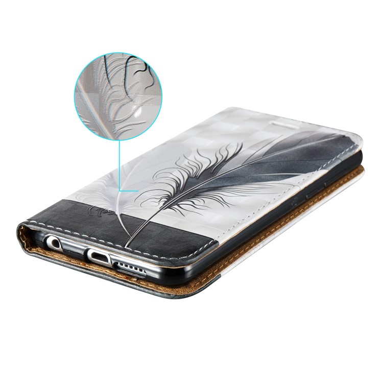 Embossed Leather Magnetic Flip Shell for Huawei Honor 8 - Feather-4