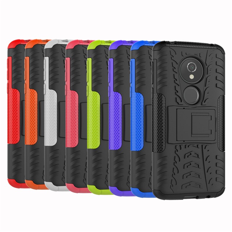 Anti-slip PC + Silicone Hybrid Case with Kickstand for Motorola Moto E5 / G6 Play - Black-11