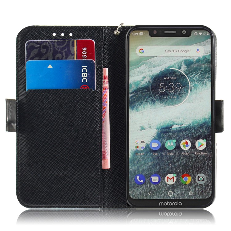 Patterned Wallet Stand PU Leather Cell Phone Casing for Motorola One / P30 Play - Animals Getting Together-7