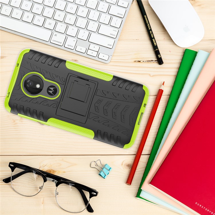 Anti-slip PC + TPU Hybrid Case with Kickstand for Motorola Moto G7 Power (EU Version) - Green-9
