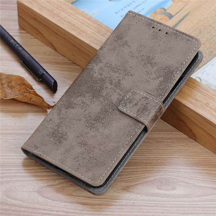 Vintage Style Leather Wallet Protection Phone Casing for Motorola One Macro - Khaki-12