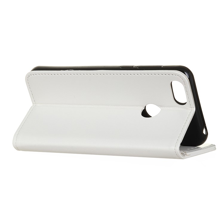 Crazy Horse Leather Wallet Stand Phone Case for Motorola Moto E6 Play - White-4