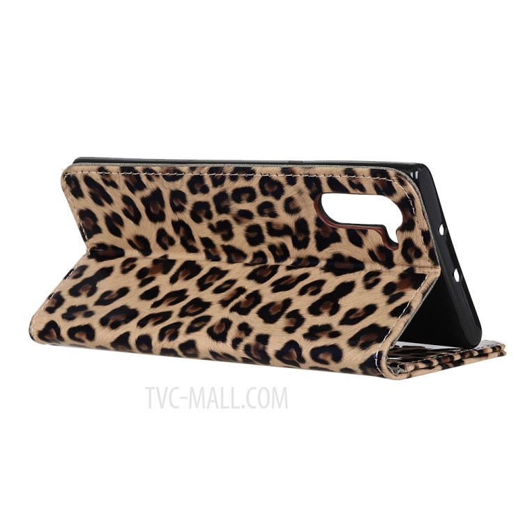 Leopard Pattern Magnetic Leather Stand Case for Motorola Edge-4