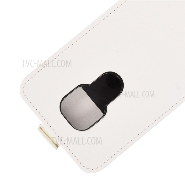Crazy Horse Leather Vertical Flip Cover for Motorola Moto G9 Play - White-2
