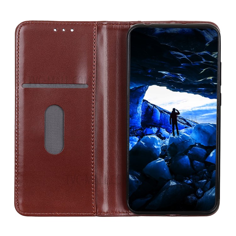 Split Leather Folio Flip Automatic Attraction Wallet Design Phone Case for Motorola Moto G60/G40 Fusion - Brown-3