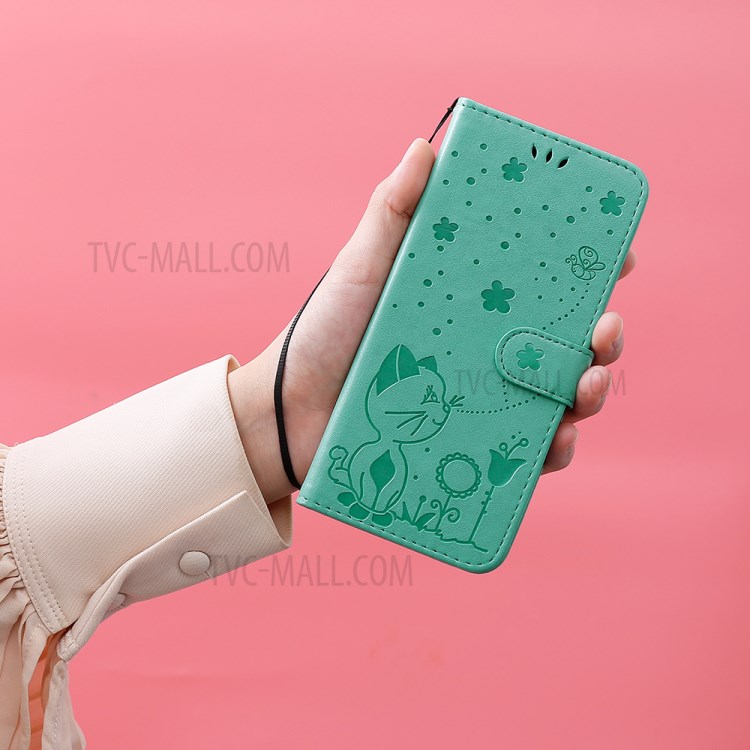 Wallet Stand Design Cat and Bee Pattern Imprinting Leather Case with Magnetic Closure for Motorola Moto G10/G30 - Green-12