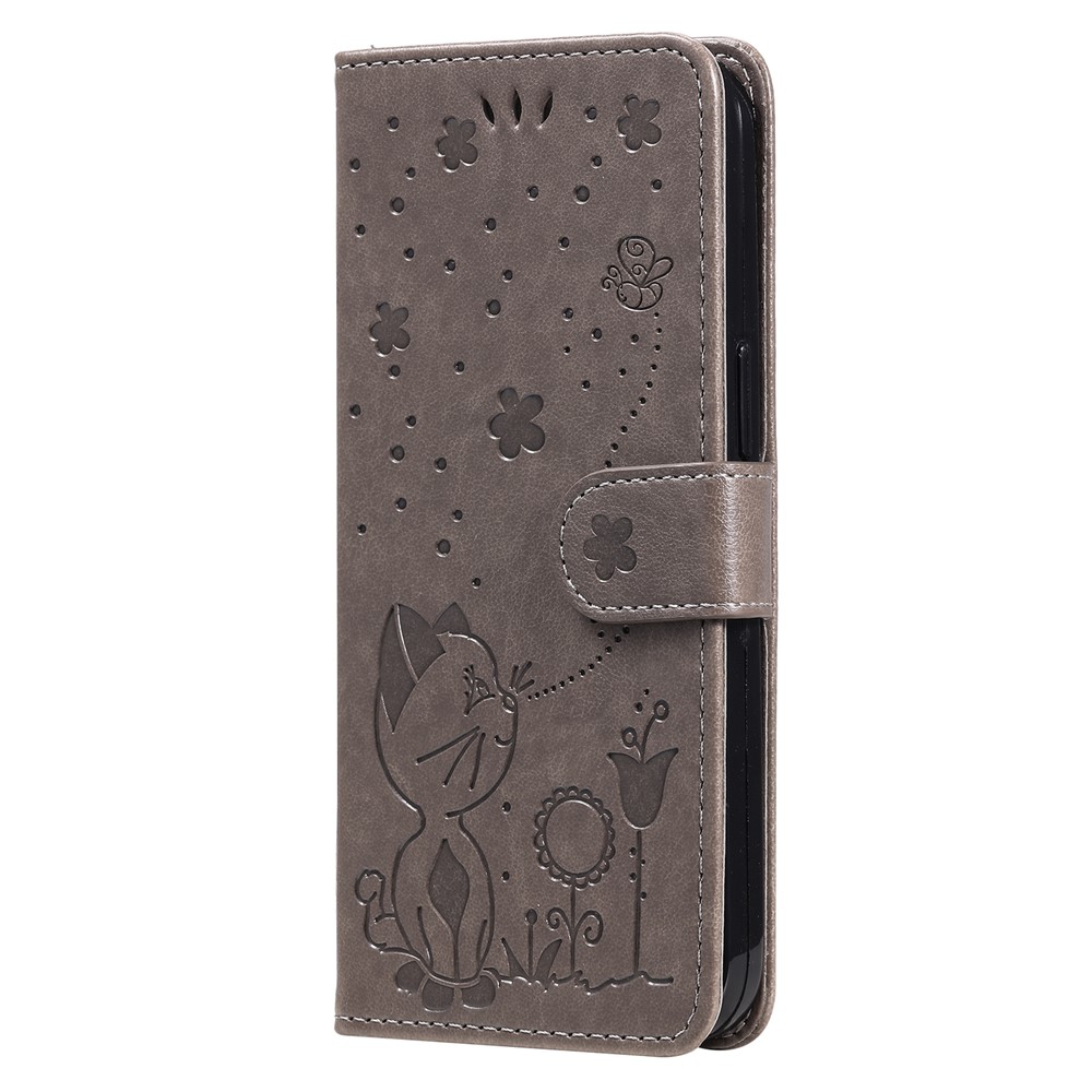 Anti-fingerprint Wallet Design Flip Phone Case Cat and Bee Pattern Imprinting Leather Phone Cover Shell with Stand for Motorola Moto E20/E30/E40 - Grey-8