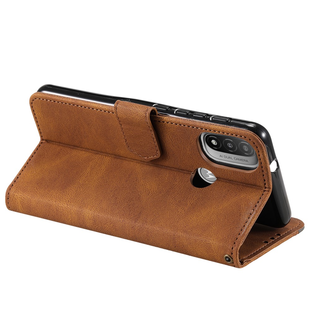 Stitching Surface Splicing Style PU Leather and TPU Phone Flip Case Skin-touch Stand Wallet Phone Protective Cover for Motorola Moto E20/E30/E40 - Brown-5