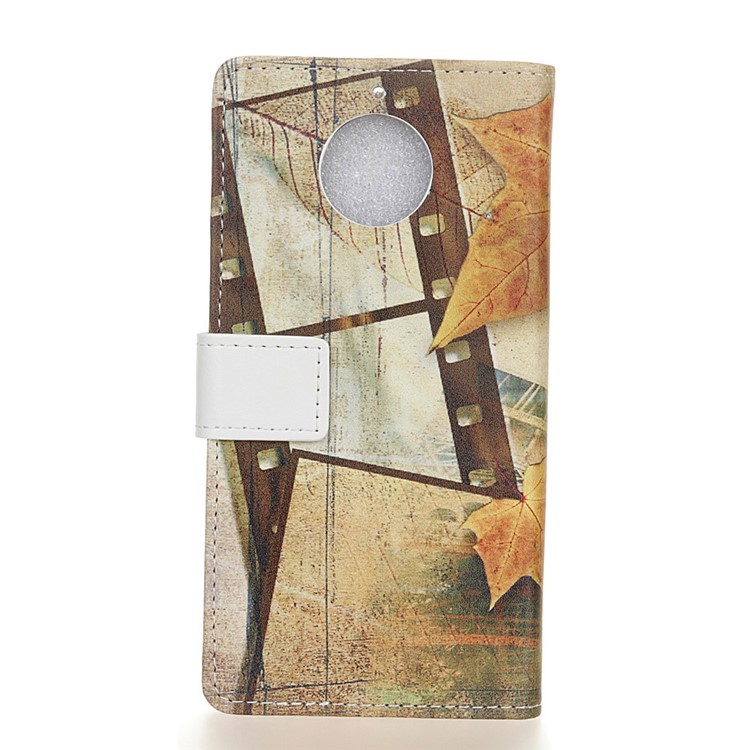 Patterned Leather Wallet Phone Cover for Motorola Moto E4 Plus - Eiffel Tower and Maple Leaves-2