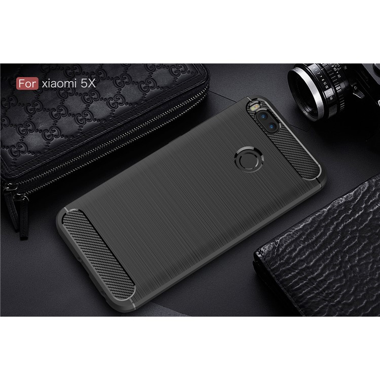 For Xiaomi Mi 5X Carbon Fiber Brushed TPU Case - Black-10