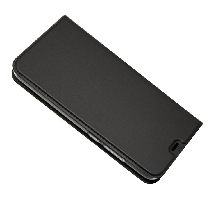 Auto-absorbiertes Lederstandgehäuse Mit Kartensteckplatz Für Xiaomi Mi A2 Lite / Redmi 6 Pro - Schwarz