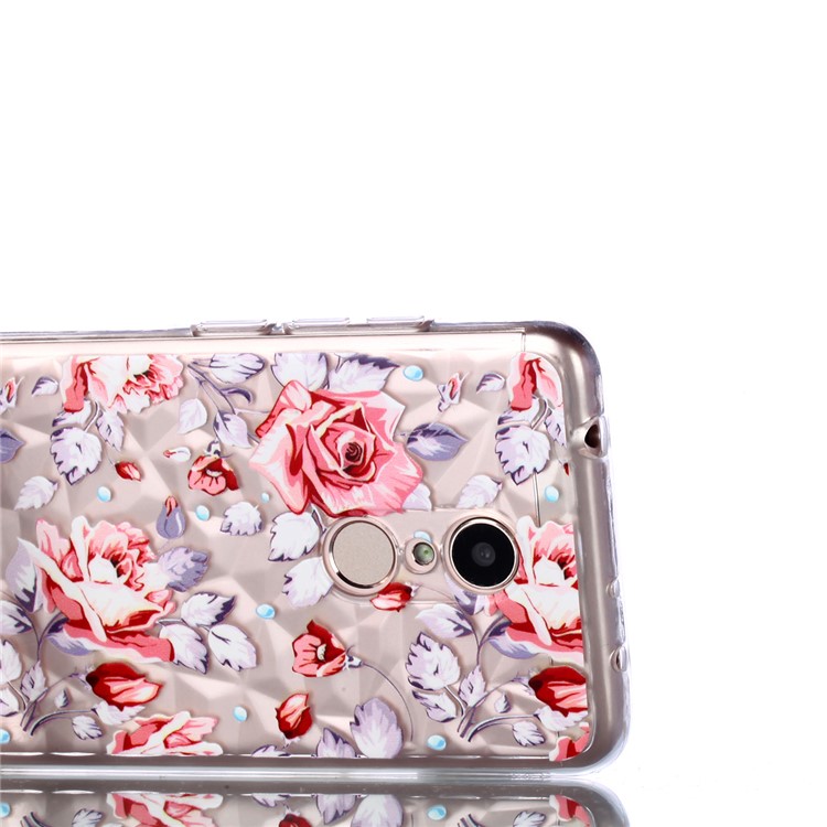 Embossed Pattern 3D Diamond Texture TPU Cell Phone Case for Xiaomi Redmi 5 - Red Flower-5