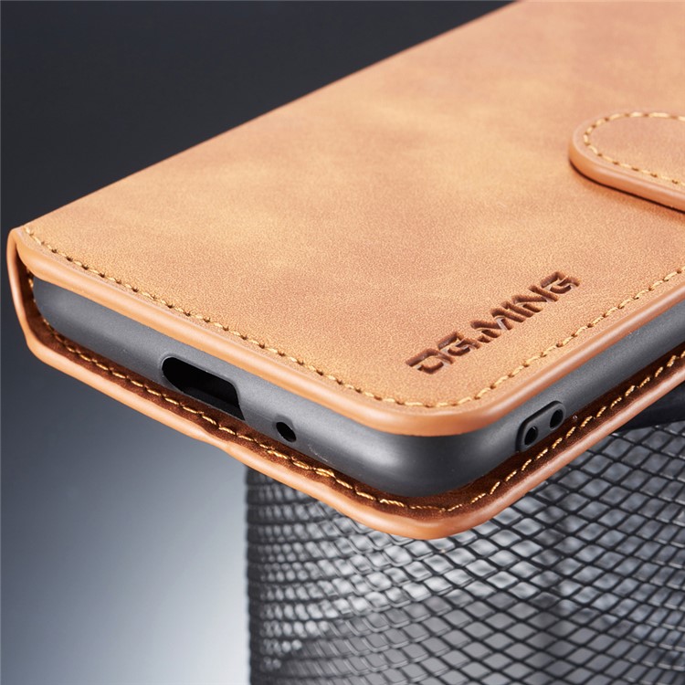 DG.MING Retro Style Leather Wallet Case Shell Cover for Xiaomi Redmi 6 (Dual Camera: 12MP+5MP) - Brown-7