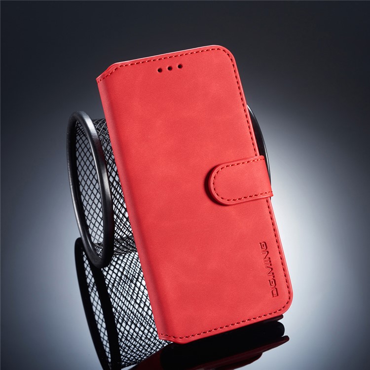 DG.MING Retro Style Leather Stand Protective Shell for Xiaomi Redmi 6A (Single 12MP Rear Camera) - Red-1