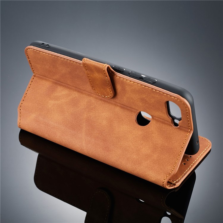 DG.MING Retro Style PU Leather Wallet Casing for Xiaomi Mi 8 Lite / Mi 8 Youth (Mi 8X) - Brown-5