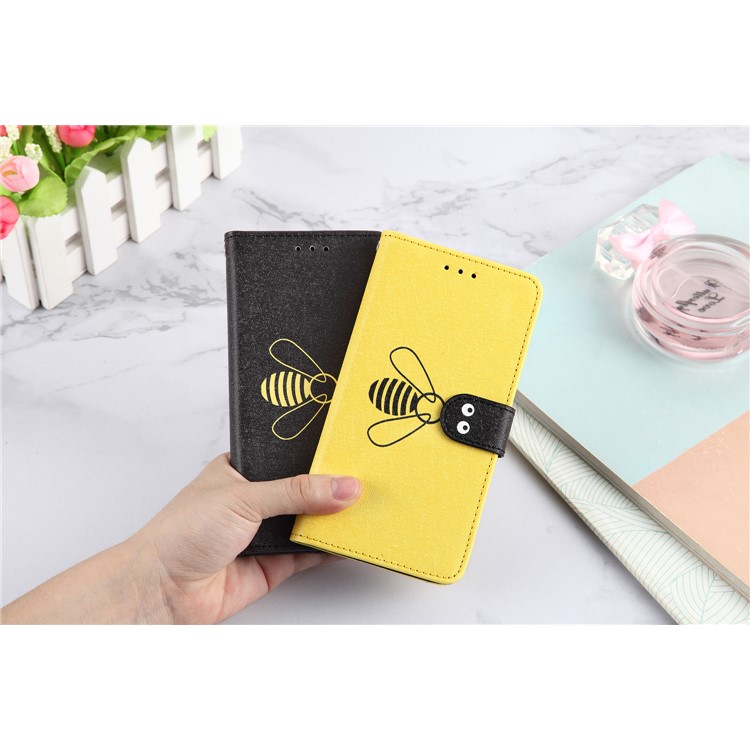 Bee Pattern Silk Texture Leather Wallet Case for Xiaomi Redmi 6 (Dual Camera: 12MP+5MP) - Black-11