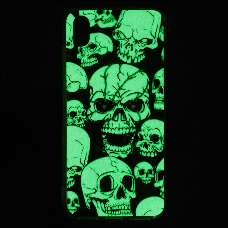 IMD Patterned Luminous TPU Back Phone Shell Case for Xiaomi Redmi 7A - Skulls-6