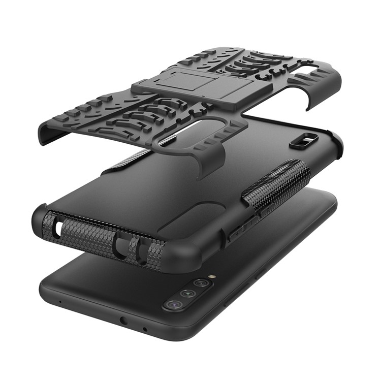 Cool Tyre Pattern PC + TPU Hybrid Phone Case with Kickstand for Xiaomi Mi CC9e/Mi A3 - All Black-6