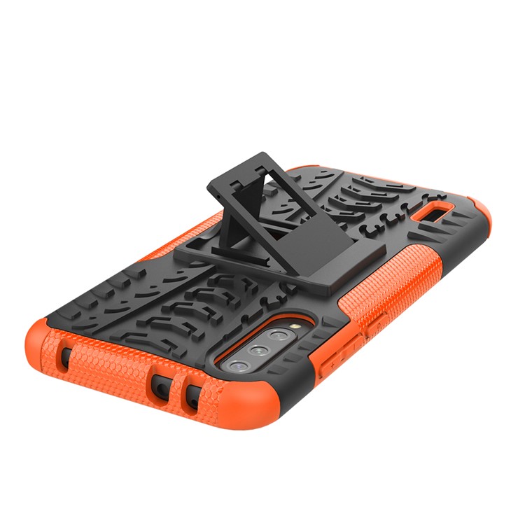 Cool Tyre Pattern PC + TPU Hybrid Phone Case with Kickstand for Xiaomi Mi CC9e/Mi A3 - Black / Orange-7