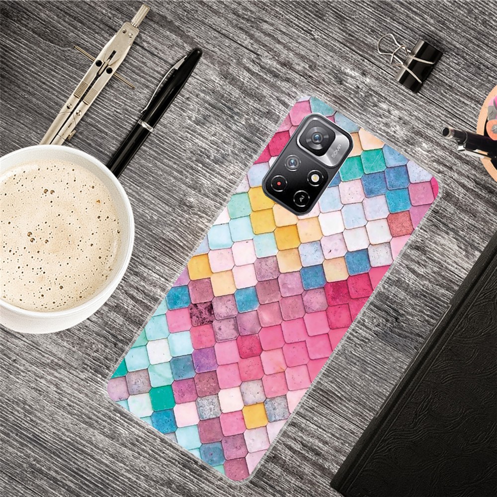 Pattern Printing Not Yellowing Freely-twisted TPU Mobile Phone Back Case Cover for Xiaomi Redmi Note 11 Pro/Note 11 Pro+ - Squares-2