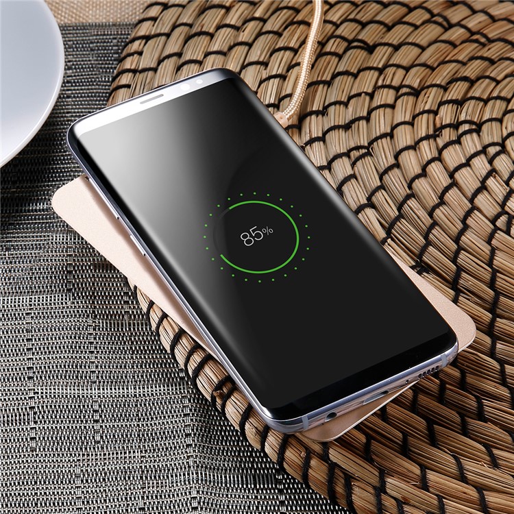 BASEUS 2-bobina Qi Almofada De Suporte De Carga Sem Fio Para Iphone X / 8/8 Plus / Samsung Galaxy Note8 / S8 / S7 / S6 Etc - Cor De Ouro-9
