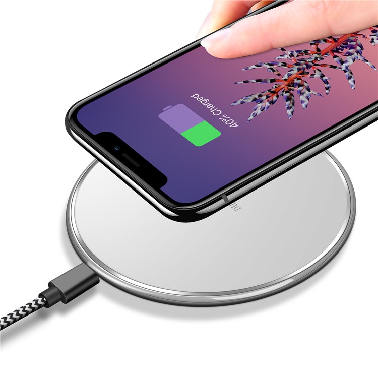 

DUX DUCIS Portable 5W Round Shaped Wireless Charging Mat (Not Support FOD Function) for iPhone X / 8 Plus / 8 Etc. - White, iPhone X
