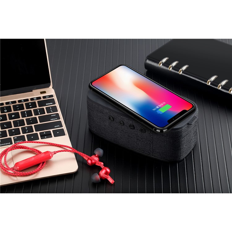 MOMAX Q.zonic Portable 2-in-1 Wireless Charger + Bluetooth 4.2 Speaker for Samsung iPhone - Black-9