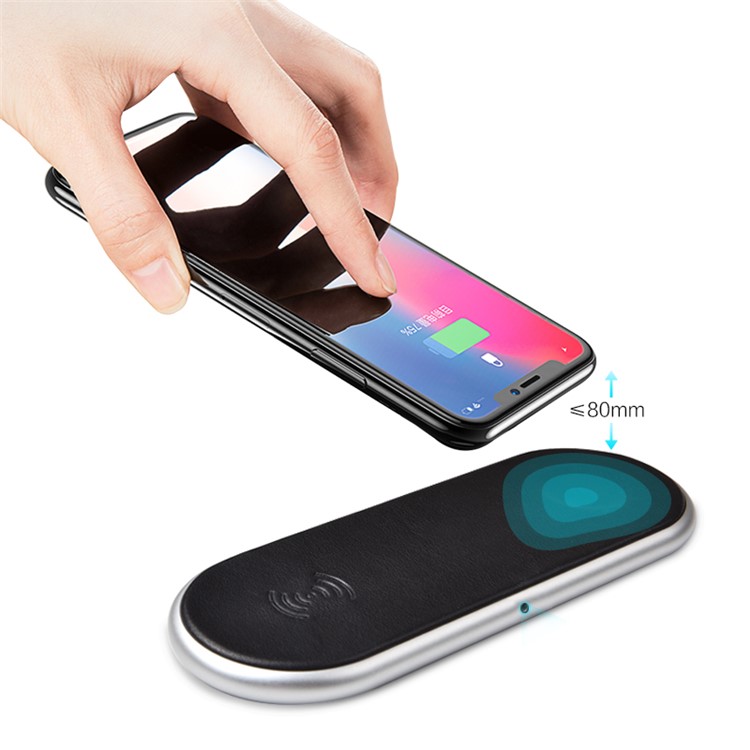 

WIWU 2-in-1 Qi Wireless Fast Charger Pad Desktop Charging Station for iPhone Samsung iWatch - Black / Silver