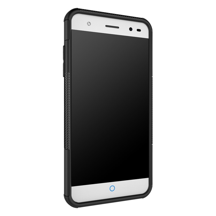 2-in-1 Tyre Pattern Kickstand Detachable PC + TPU Protector Cover Case for ZTE Blade V6 Plus - Black-4