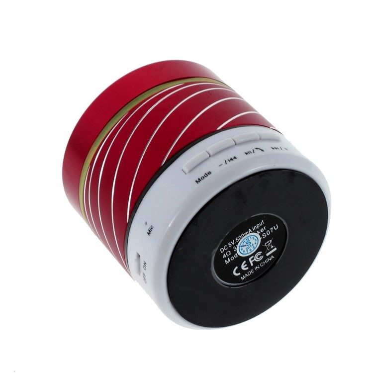 Red Gaoke S07 Metal Bluetooth Speaker with Mic Support USB Flash Driver / TF Card / AUX-2