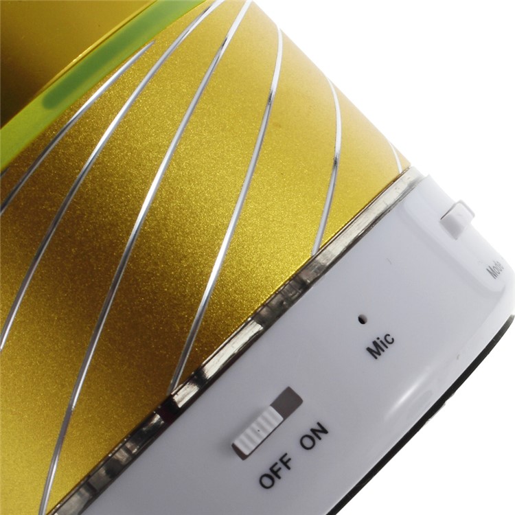 Gold Color Gaoke S07 Metal Bluetooth Speaker with Mic Support USB Flash Driver / TF Card / AUX-6
