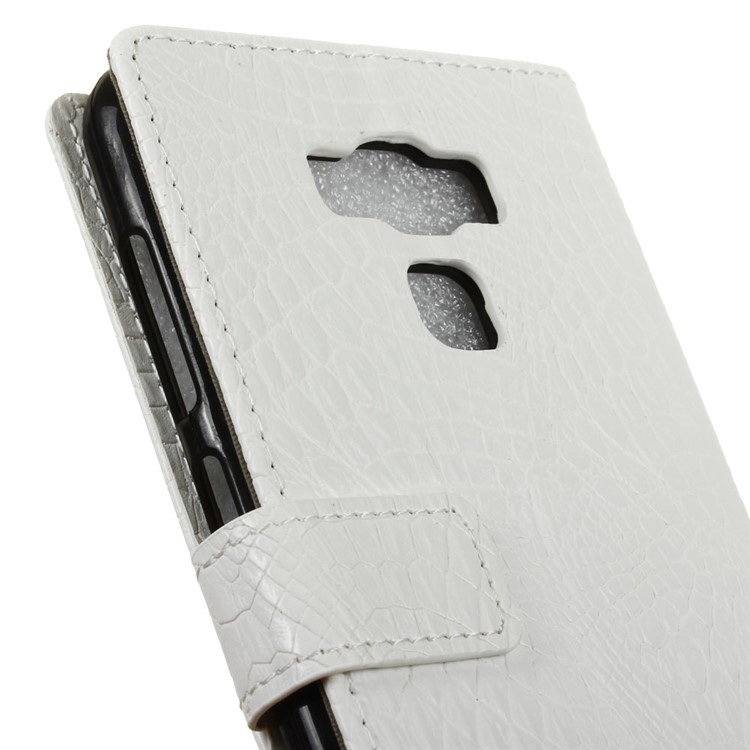 Crocodile Texture Leather Wallet Flip Case for Asus Zenfone 3 Max ZC553KL - White-7