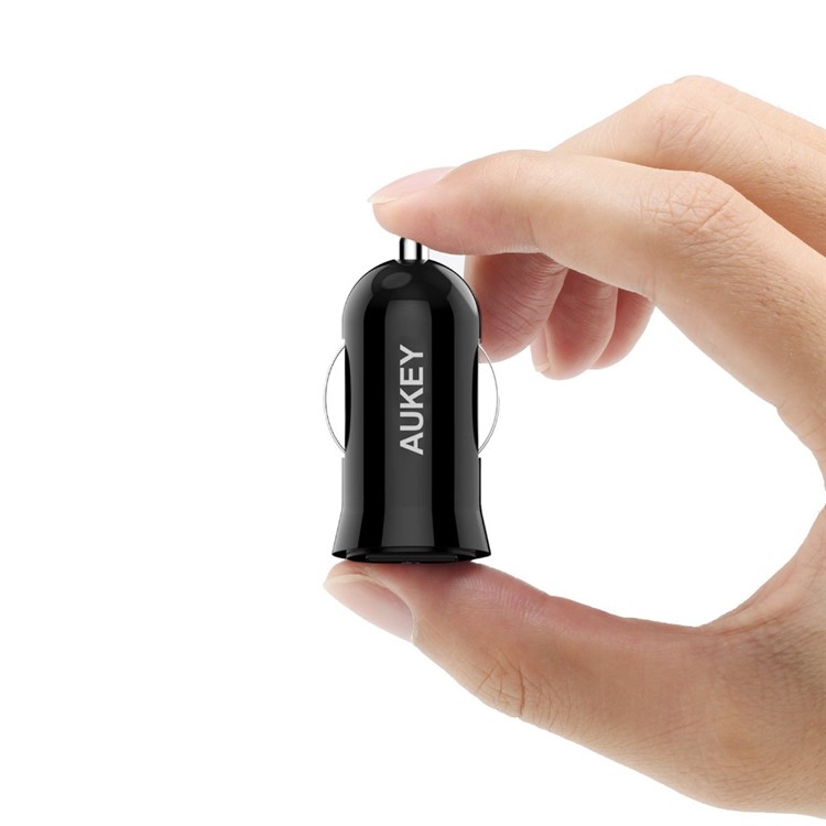 AUKEY CC-T10 19.5W USB Car Charger with Quick Charge 3.0 & AiPower-8