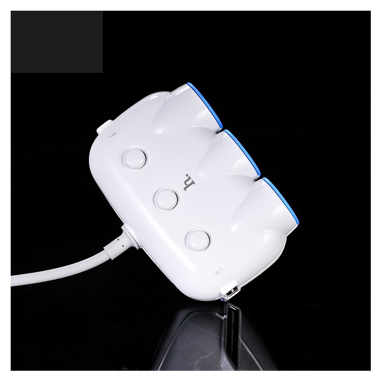 HOCO C1 3-Way Car Cigarette Lighter Socket Splitter with USB Port-2