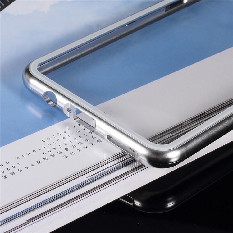 Detachable Magnetic Metal Frame + Tempered Glass Back Mobile Phone Cover for Oppo R15 Dream Mirror Edition - Silver-4